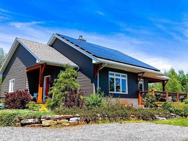 36 Curry Road, Falmouth, NS, B0P 1P0 house for sale | Listing ID 202614 | Royal LePage