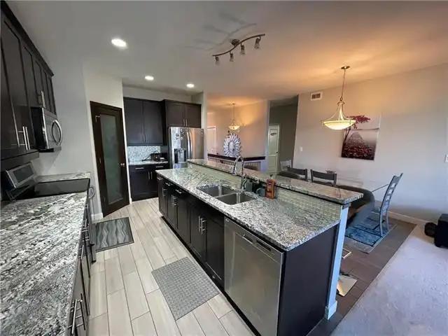 36 Dennis Lindsay Road 1