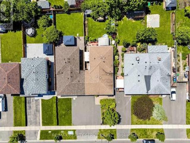 36 Glenvale Boulevard, Brampton, ON, L6S 1J1 house for sale | Listing ID W13537 | Royal LePage