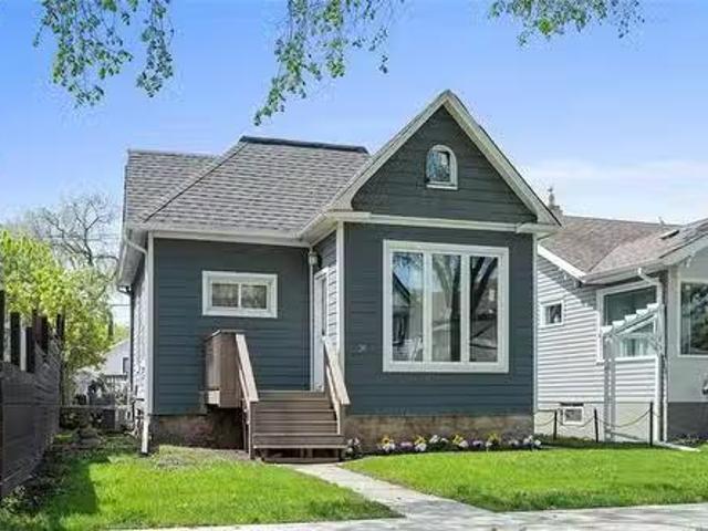 36 Luxton Ave, Winnipeg, MB, R2W 0L6 house for sale Listing.