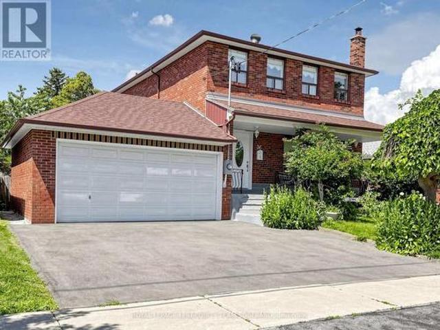 36 Lyon Heights Road, Toronto, ON, M1P 3V7 house for sale | Listing ID E13603 | Royal LePage