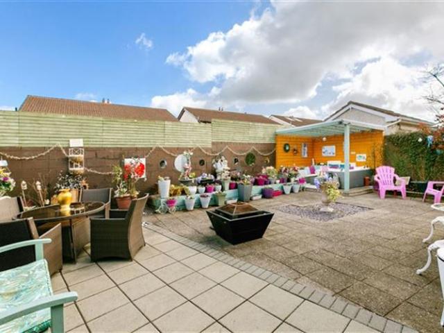 36 Newlands Manor Park, Clondalkin, Dublin 22, Co. Dublin H J Byrne 4825 MyHome. Ie Residential