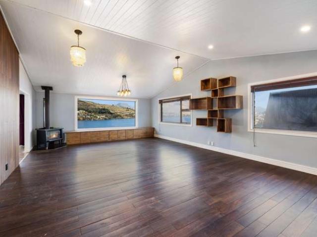36 Perkins Road, Queenstown Hill, Queenstown