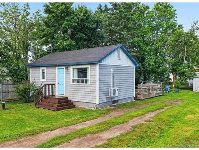 36 Second Ave, Pointe Du Chêne, NB, E4P 5C1 house for sale | Listing ID NB144216 | Royal LePage