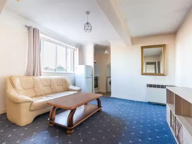 36 St Peter's Square, Phibsboro, Dublin 7, D07 HE22