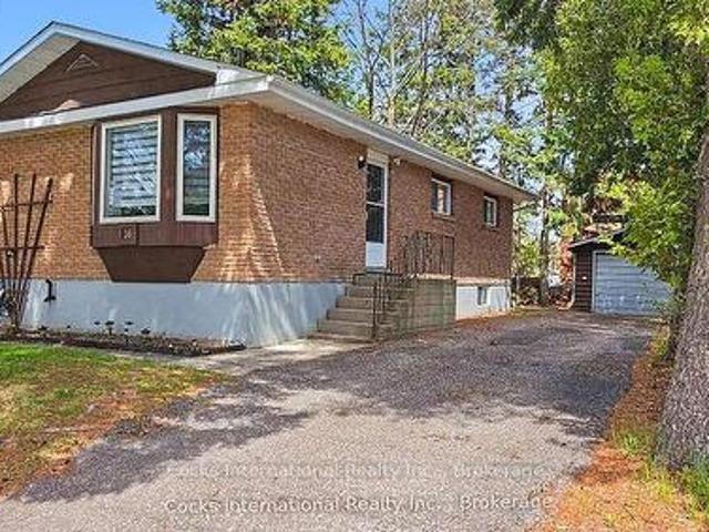 36 Susan Street W, Huntsville, ON, P1H 1X2 house for sale | Listing ID X13516 | Royal LePage