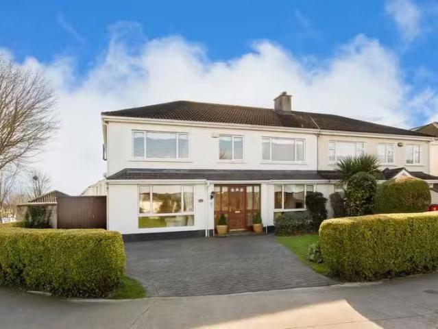 36 Sycamore Avenue, Castleknock, Dublin 15, D15X6CX is for sale