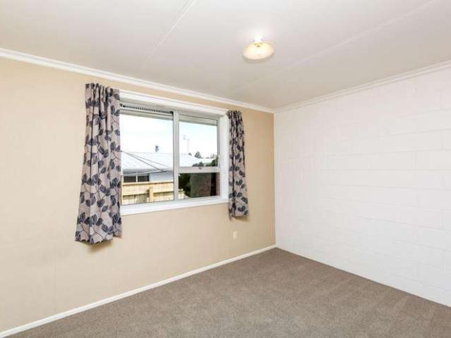 36A Cumberland Street, Merrilands, New Plymouth