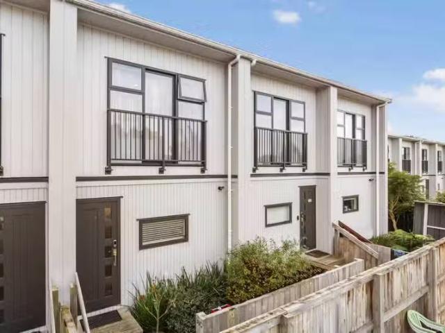 36C Erima Avenue, Point England, Auckland City For Sale