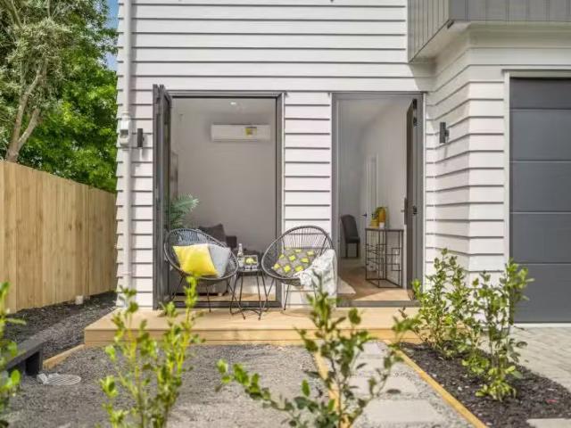 36C Whitford Road, Botany Downs, Manukau City