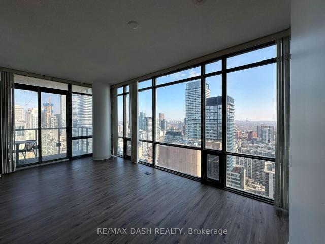 3707 38 Grenville Street, Toronto | Leased, C12883 | Condos. Ca