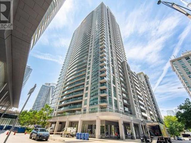 3708 19 Grand Trunk Crescent, Toronto, ON, M5J 3A3 condo for sale | Listing ID C13583 | Royal LePage