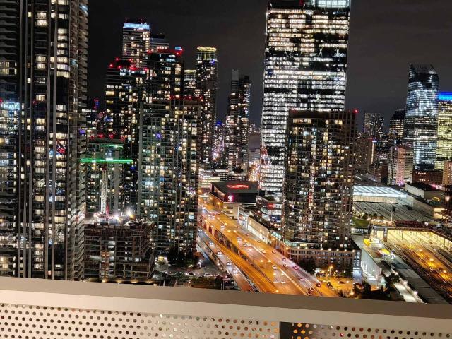 3701 55 Cooper Street, Toronto | 2Beds/2Bath, Condo, $3,249/mo | Condos. Ca