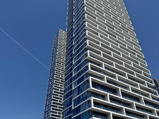 3701 5 Buttermill Avenue, Vaughan | Leased, N13081 | Condos. Ca