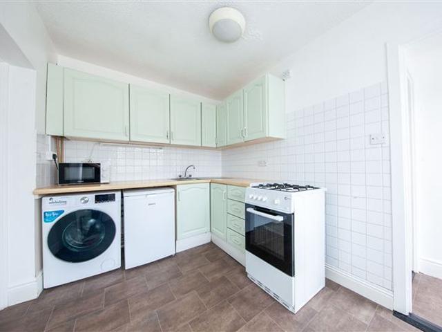 370,000 | 11 Ben Edair Road, Stoneybatter, Dublin Auctioneera 5002 MyHome. Ie Residential