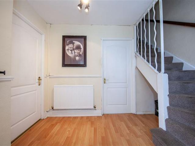 370,000 | 13 Briarfield Grove, Kilbarrack, Dublin Auctioneera 5000 MyHome. Ie Residential