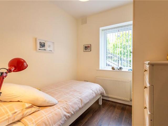 370,000 | 23 Charlesland Wood, Greystones, Co. Wicklow DNG Greystones 4998 MyHome. Ie Residential