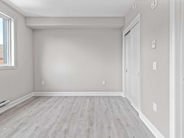 370 Cambridge Street 2 Bedroom Apartment for Rent at 370 Cambridge St N, Ottawa, ON K1R 7B7 Centretown West