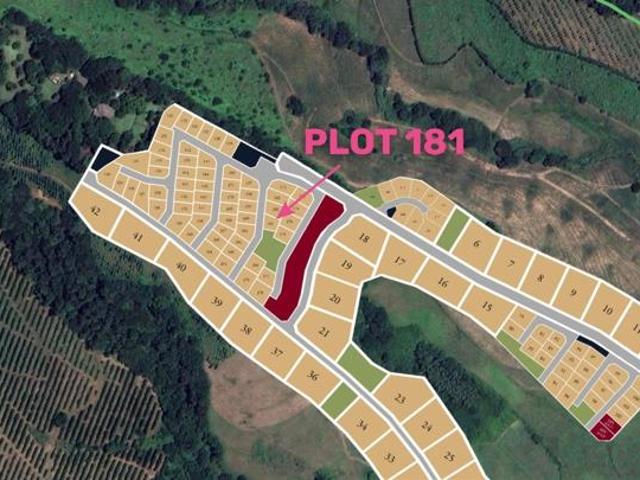 370 m² Land available in Ballito Central