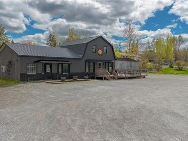 370 Main St, Hampton, NB, E5N 6C1 commercial for sale | Listing ID NB139703 | Royal LePage