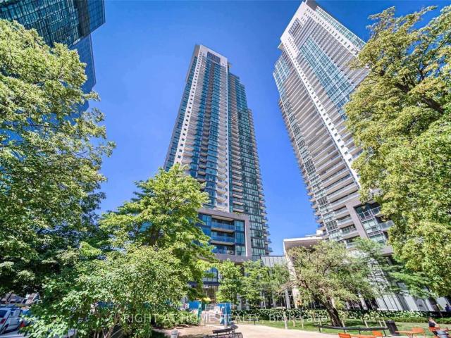 3711 5 Yonge Street, North York | 1Beds/1Bath, Condo, $2,400/mo | Condos. Ca