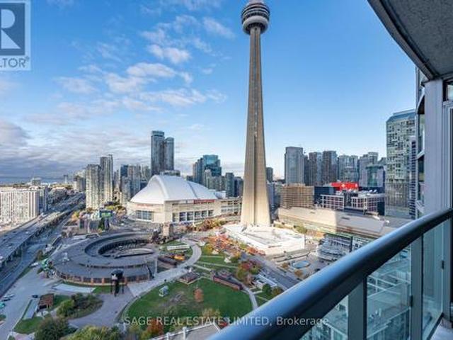 3712 19 Grand Trunk Crescent, Toronto, ON, M5J 3A3 condo for sale | Listing ID C13215 | Royal LePage