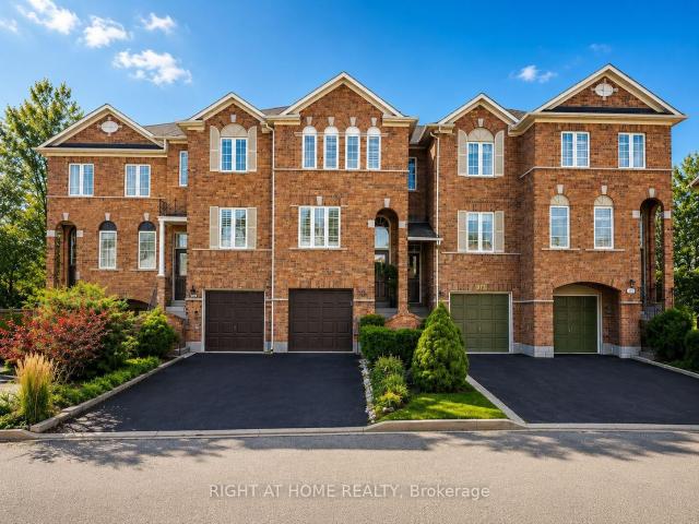 371 Fairgate Way, Oakville | For Sale @ $950,000 | Condos. Ca