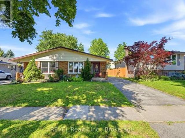 3727 Orlando Drive, Niagara Falls Church'S Lane, ON, L2J 4B5 house for sale | Listing ID X13442 | Royal LePage