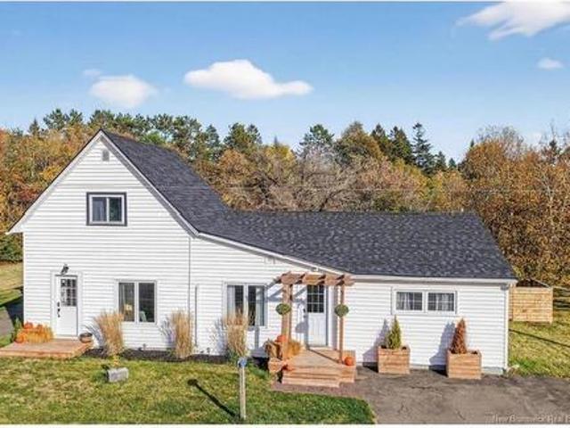 3722 3724 Rte, Shediac Bridge, NB, E4R 1T1 house for sale | Listing ID NB136727 | Royal LePage