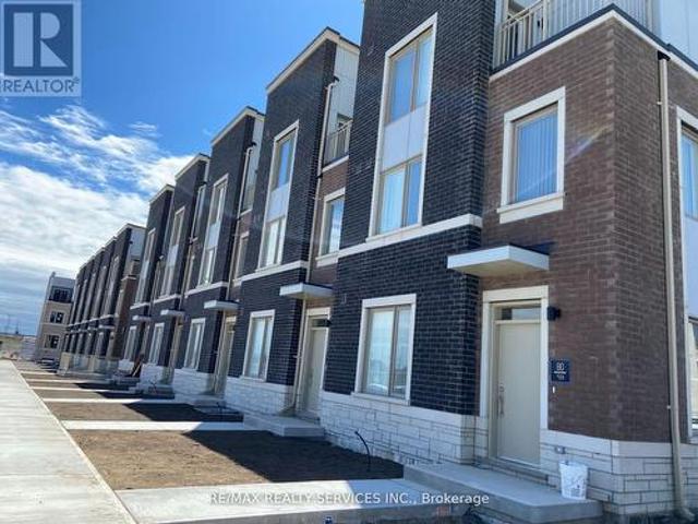 372 80 Honeycrisp Crescent, Vaughan, ON, L4K 0N7 townhouse for lease | Listing ID N13518 | Royal LePage