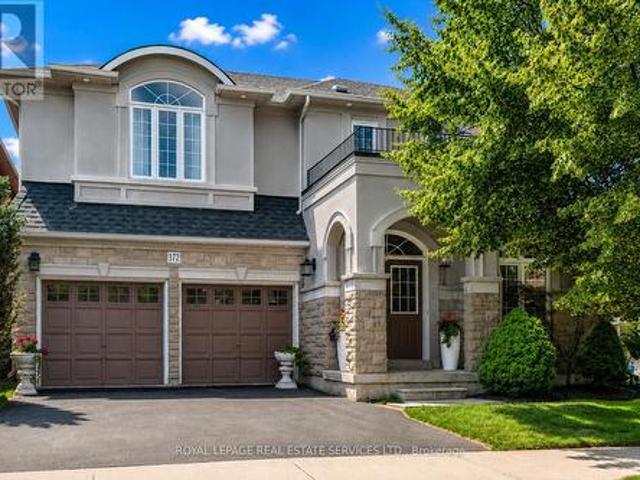 372 Creek Path Avenue, Oakville, ON, L6L 6X3 house for sale | Listing ID W13519 | Royal LePage
