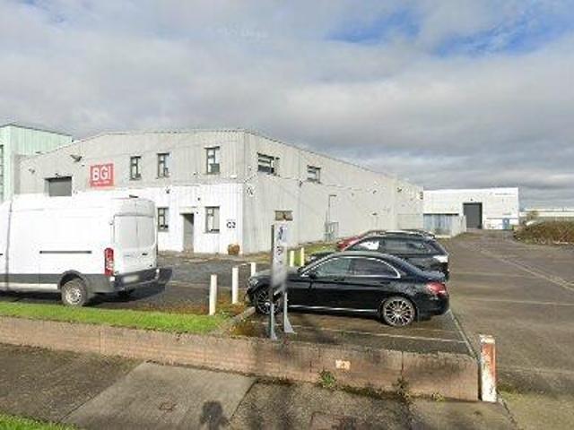 372 m2 office space for sale in Dublin 12