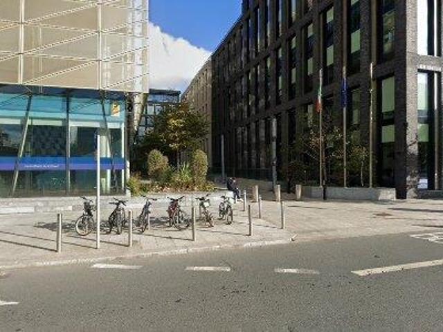 372 m2 office space for sale in Dublin 2