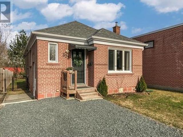 372 Whittaker Street, Sudbury, ON, P3C 3X9 house for sale | Listing ID 2122 | Royal LePage