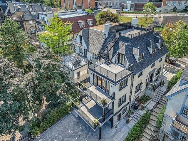 3738 Chemin de la CôtedesNeiges Montréal QC H3H 1V6 4 Bedroom House for Rent for 12888 month