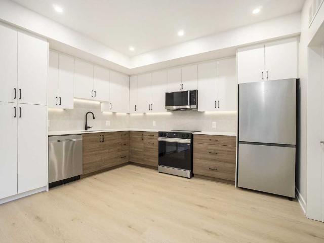 373 Iberville st 2 Bedroom Apartment for Rent at 373 Iberville St, Ottawa, ON K1L 6G1 Vanier