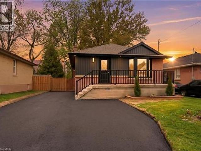 374 East 13Th Street, Hamilton, ON, L9A 4A1 investment for sale | Listing ID 40841 | Royal LePage