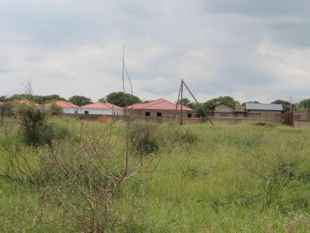 374 m² Land available in Northam
