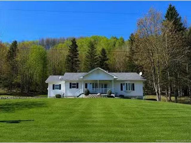 3759 Route 205 Rd, Saint François De Madawaska, NB, E7A 1S1.