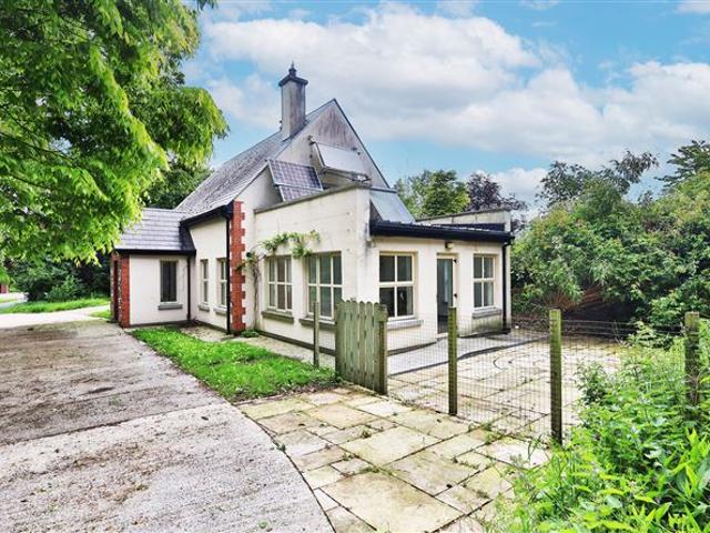 375,000 | Killeary, Lobinstown, Navan, Co. Meath Raymond Potterton & Company 5008 MyHome. Ie Residential