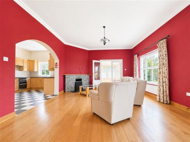 375,000 | Knockeen, Dunmanus, Goleen, West Cork Hodnett Forde Property Services 5002 MyHome. Ie Residential
