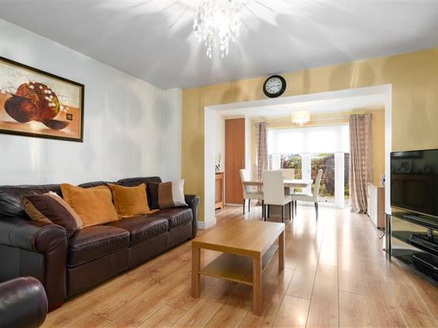 375,000 | 25 Melville Close, Finglas, Dublin 11 Ray Cooke Auctioneers 4981 MyHome. Ie Residential