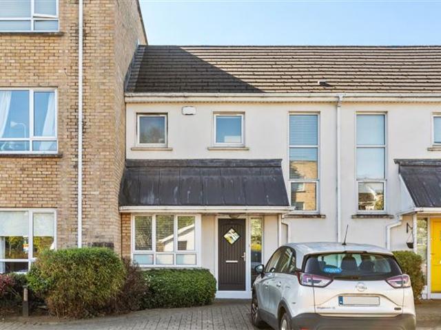 375,000 | 25 The Courtyard, Clonsilla, Dublin 15 DNG Castleknock 4998 MyHome. Ie Residential