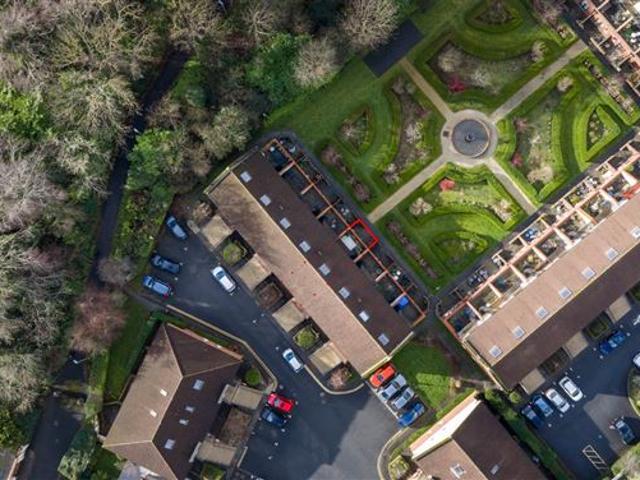 375,000 | 64 Merrion Grove, Booterstown, Blackrock, County Dublin Mason Estates Dundrum 4979 MyHome. Ie Residential