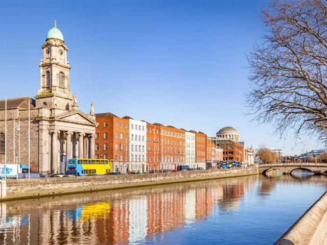 375,000 | 68 Mellowes Quay, Ushers Quay, Dublin 8 Sherry FitzGerald City Centre 5002 MyHome. Ie Residential