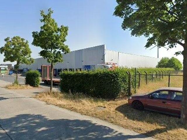 Warehouse for rent in Zele