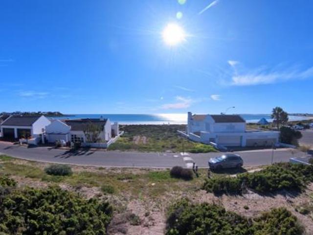 375 m² Land available in Flagship