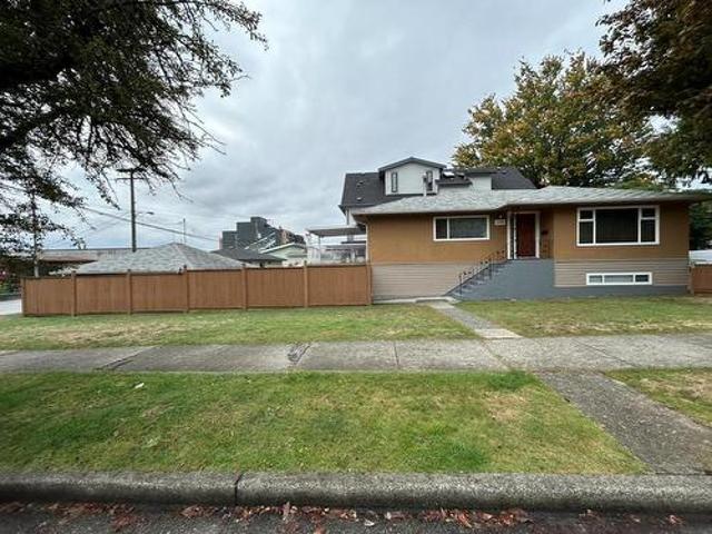 375 Skeena Street, Vancouver, BC, V5K 4N9 house for sale | Listing ID R2929 | Royal LePage