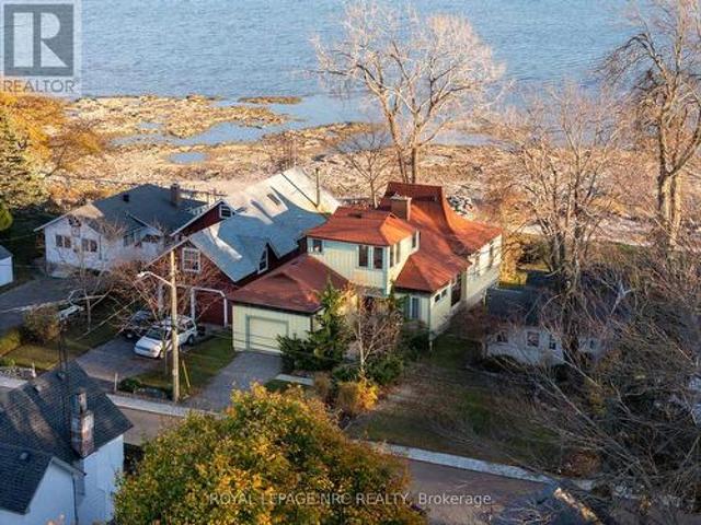 3765 Crystal Beach Drive, Fort Erie Crystal Beach, ON, L0S 1B0 Luxury House for sale | Listing ID X12219 | Royal LePage Carriage Trade Luxury Properties