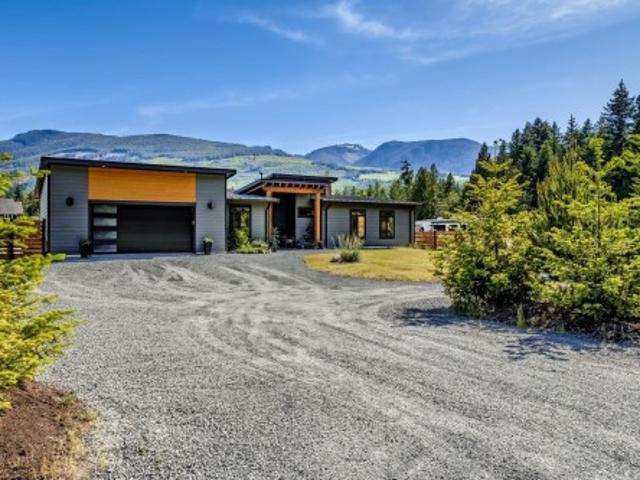 3770 Tralee Rd, Qualicum Beach, BC, V9K 1V6 house for sale | Listing ID 1039 | Royal LePage